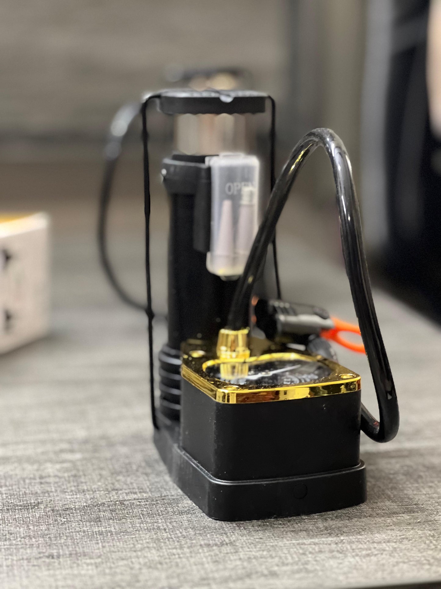 High-Pressure Foot Pump with Gauge